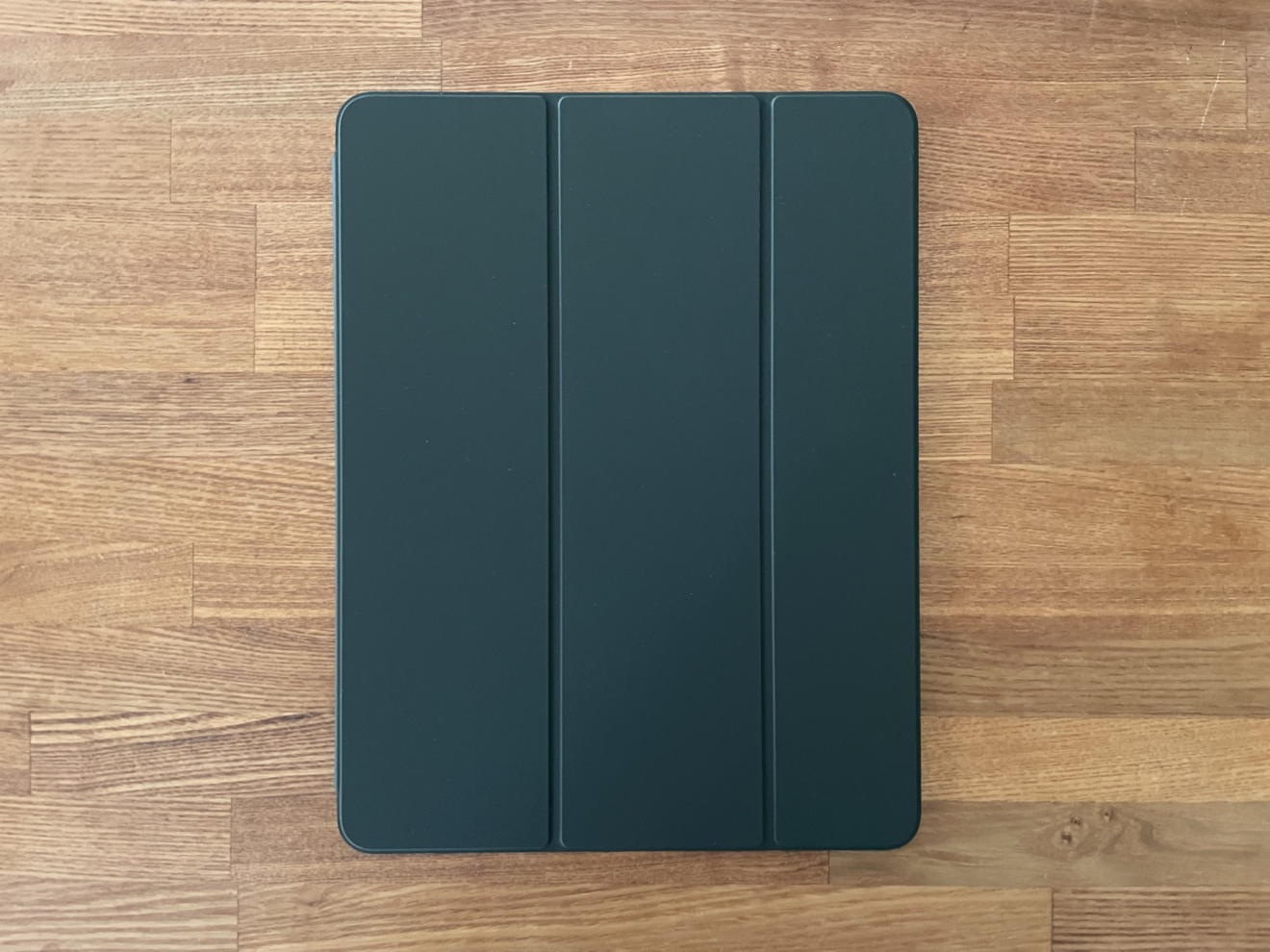 Apple純正カバー iPadPro12.9 Smart Folio Cyprus Green（キプロスグリーン） MH043FE/A